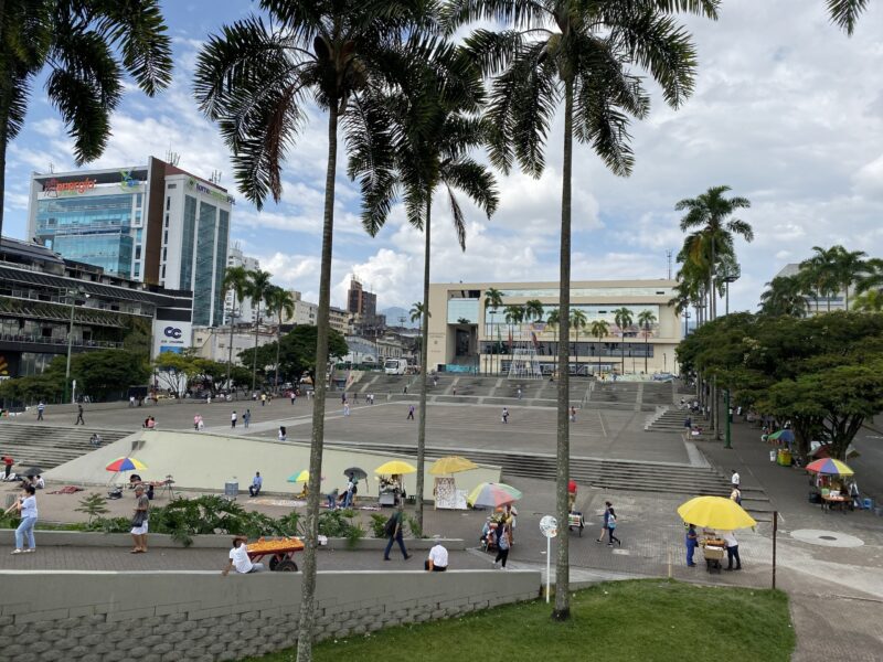 Pereira Plaza Victoria, Pereira