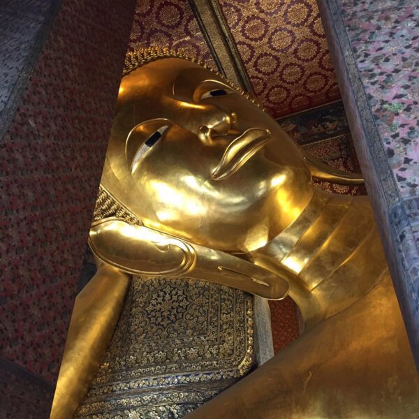 Ležiaci Buddha