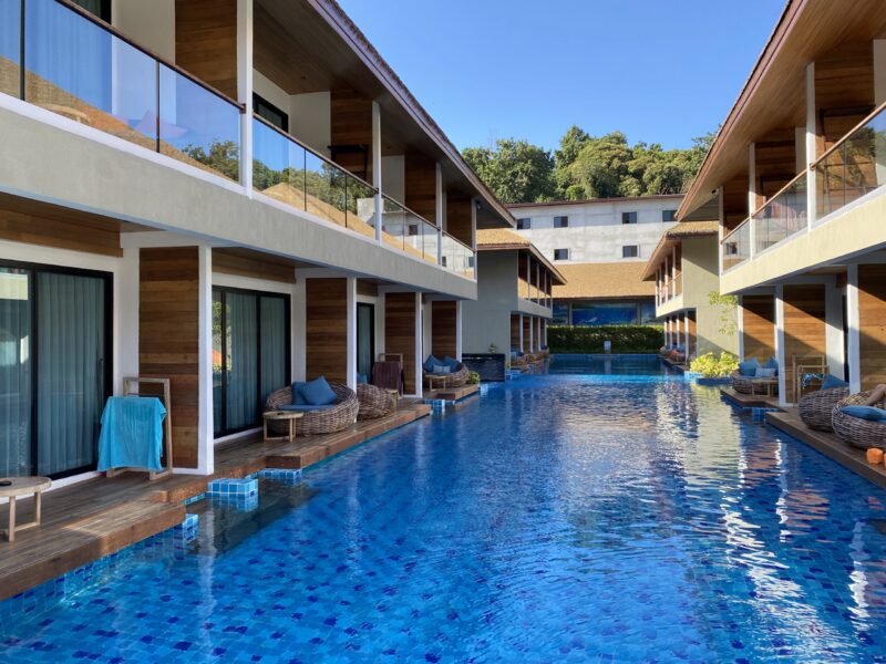 Akira Lipe Resort