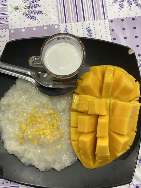 Mango sticky rice