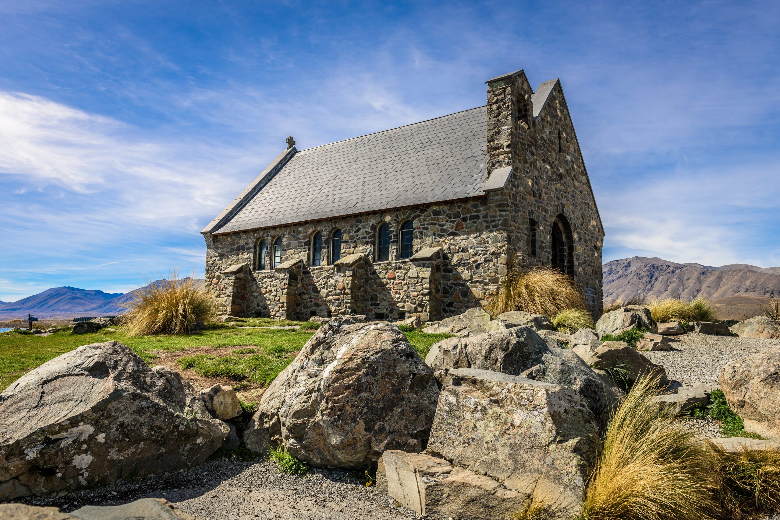 Kostol Dobrého pastiera pri jazere Tekapo Itinerár na 8 dní po Novom Zélande: pohľad na malý kostol pri jazere Tekapo