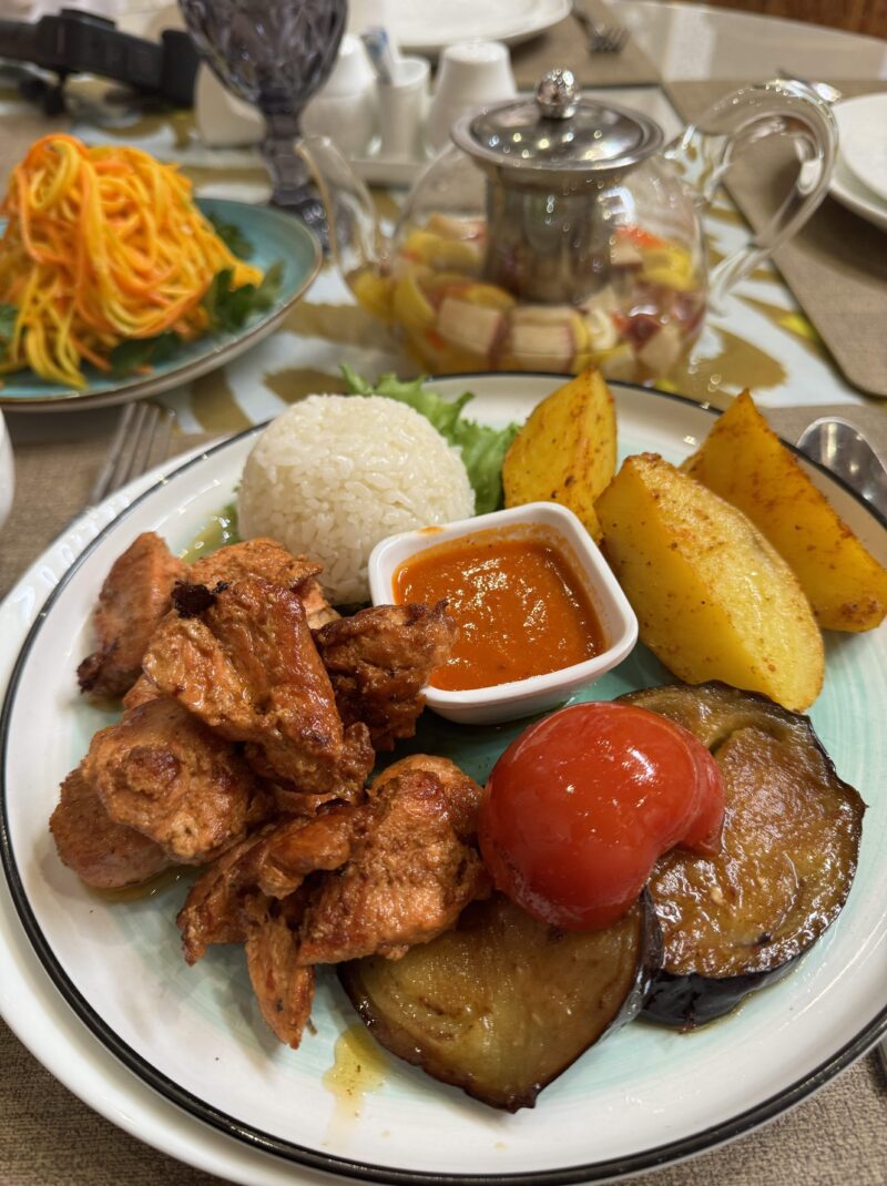 Cafe Zarafshon a jedlo