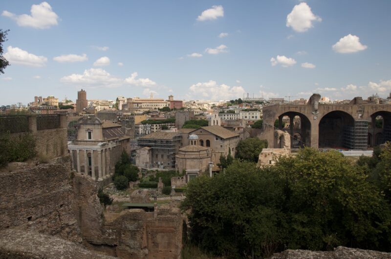 Pohľad z Palatínu na Forum Romanum